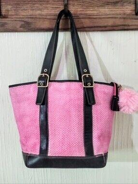 Vintage Coach Cabana  Straw Woven Style #8908 In Pink Ombre Wash Tote Bag